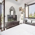 Guesthost - Stunning Paola With Swimming Pool & Terrace! 아파트 빌라시미우스