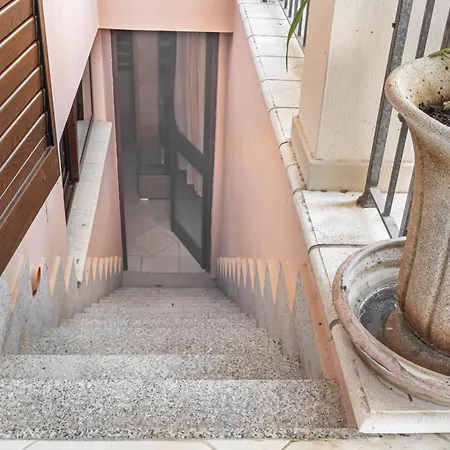 Stunning Paola With Swimming Pool & Terrace!